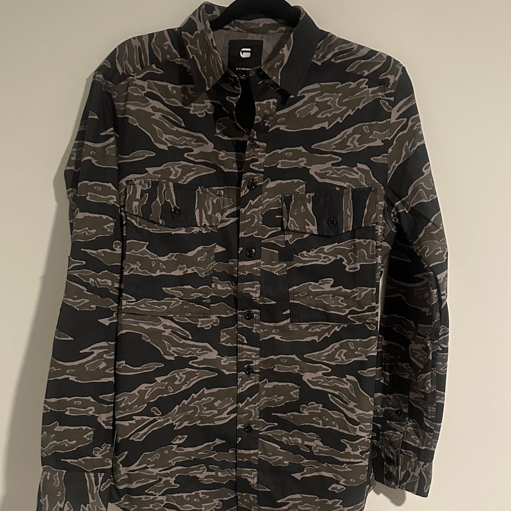 NWOT G Star Raw Camo Button Front Shirt